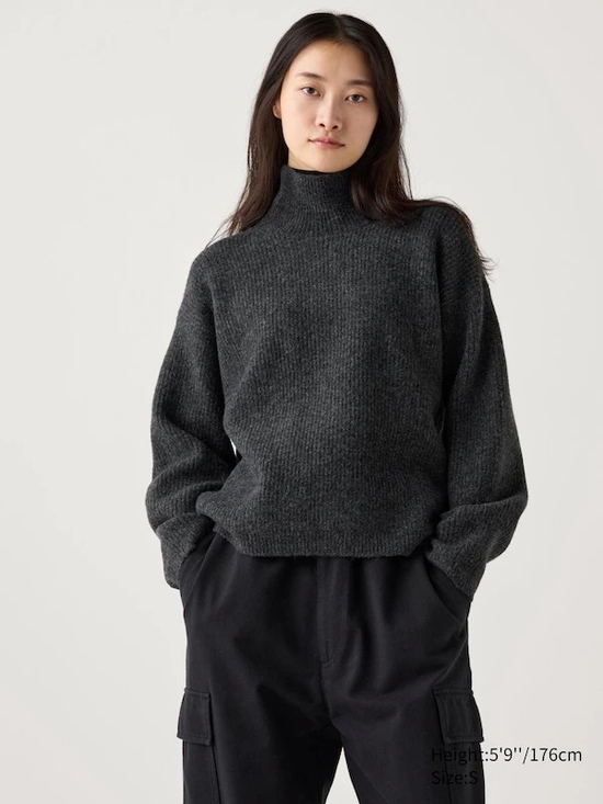 Uniqlo Sweaters - Uniqlo Dark Gray Souffle Yarn Wool Blend Turtleneck Sweater